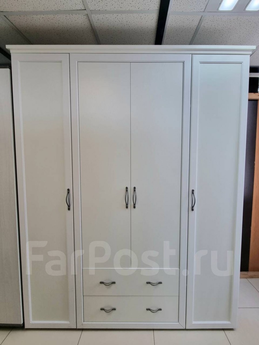 ШКАФ РАСПАШНОЙ ЛЕНЬЯНА