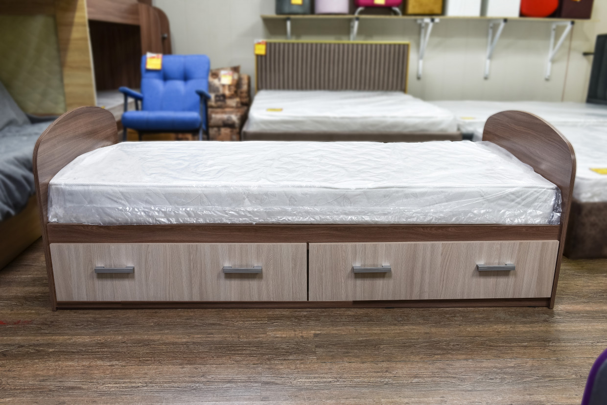 КРОВАТЬ ОДНОСПАЛЬНАЯ С ЯЩИКАМИ