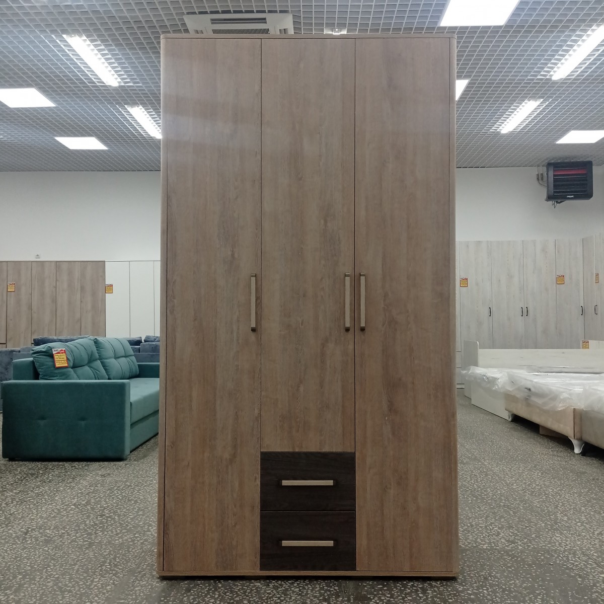 ШКАФ ПЛАТЯНОЙ "ВЕРСАЛЬ-2"