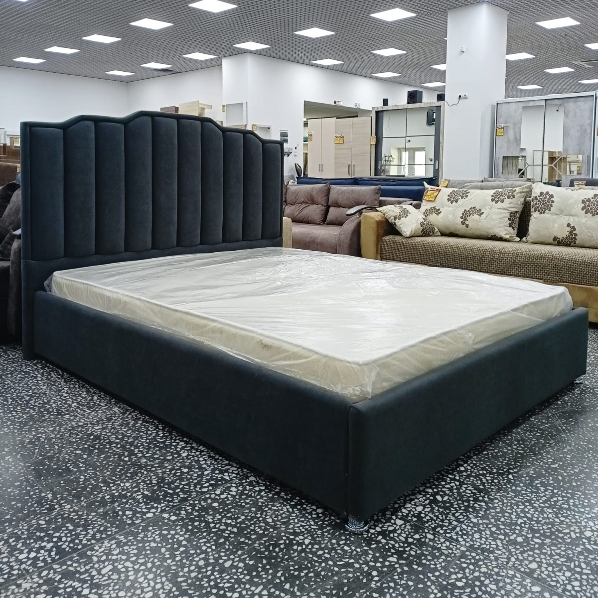 КРОВАТЬ "РИЧ" 1,6