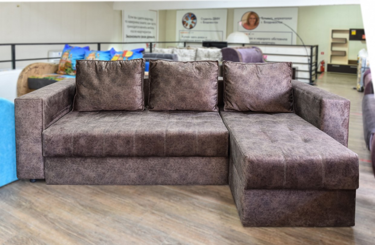 Диван угловой Восток