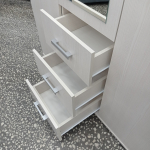 Шкаф платяной "Белла" 2