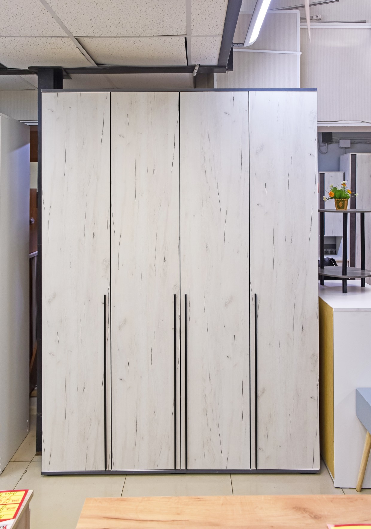 ШКАФ 4-Х СТВОРЧАТЫЙ "НОРД" ШКАФ 4-Х СТВОРЧАТЫЙ "НОРД"