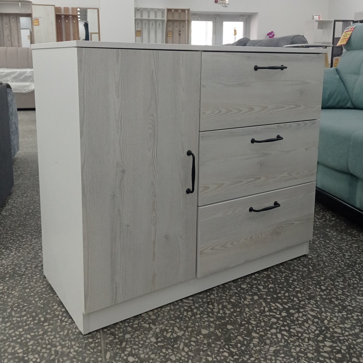 КОМОД "ЛОТОС" 2.082