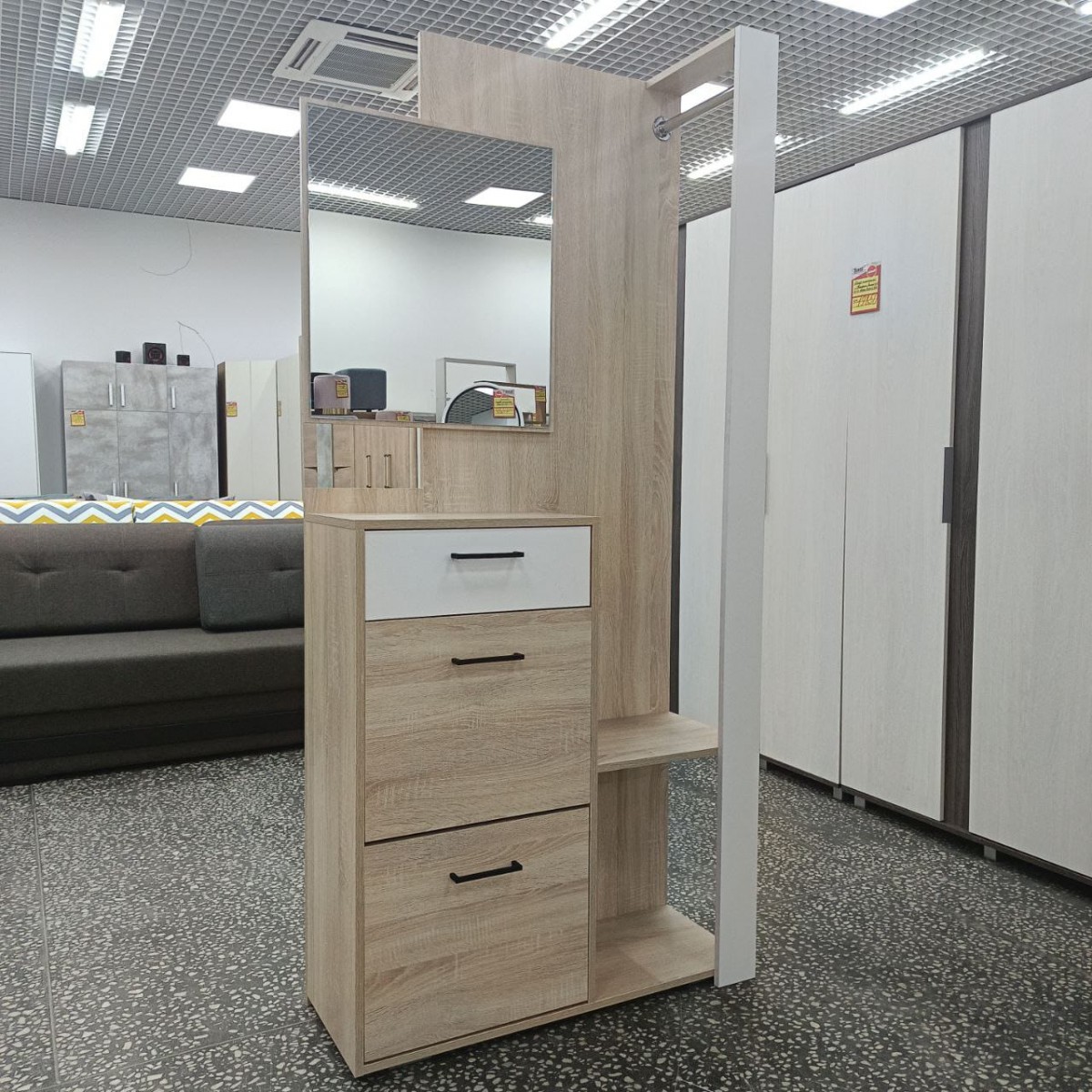 ПРИХОЖАЯ "РОСС"