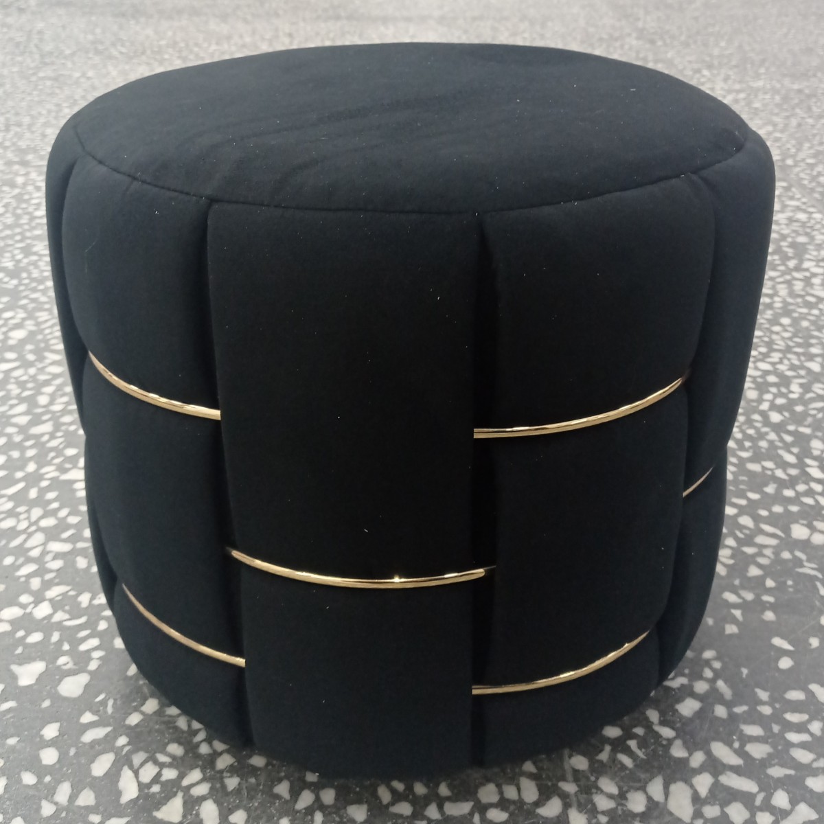 ПУФ-КОРЗИНА (РУЧНАЯ РАБОТА) В АССОРТИМЕНТЕ