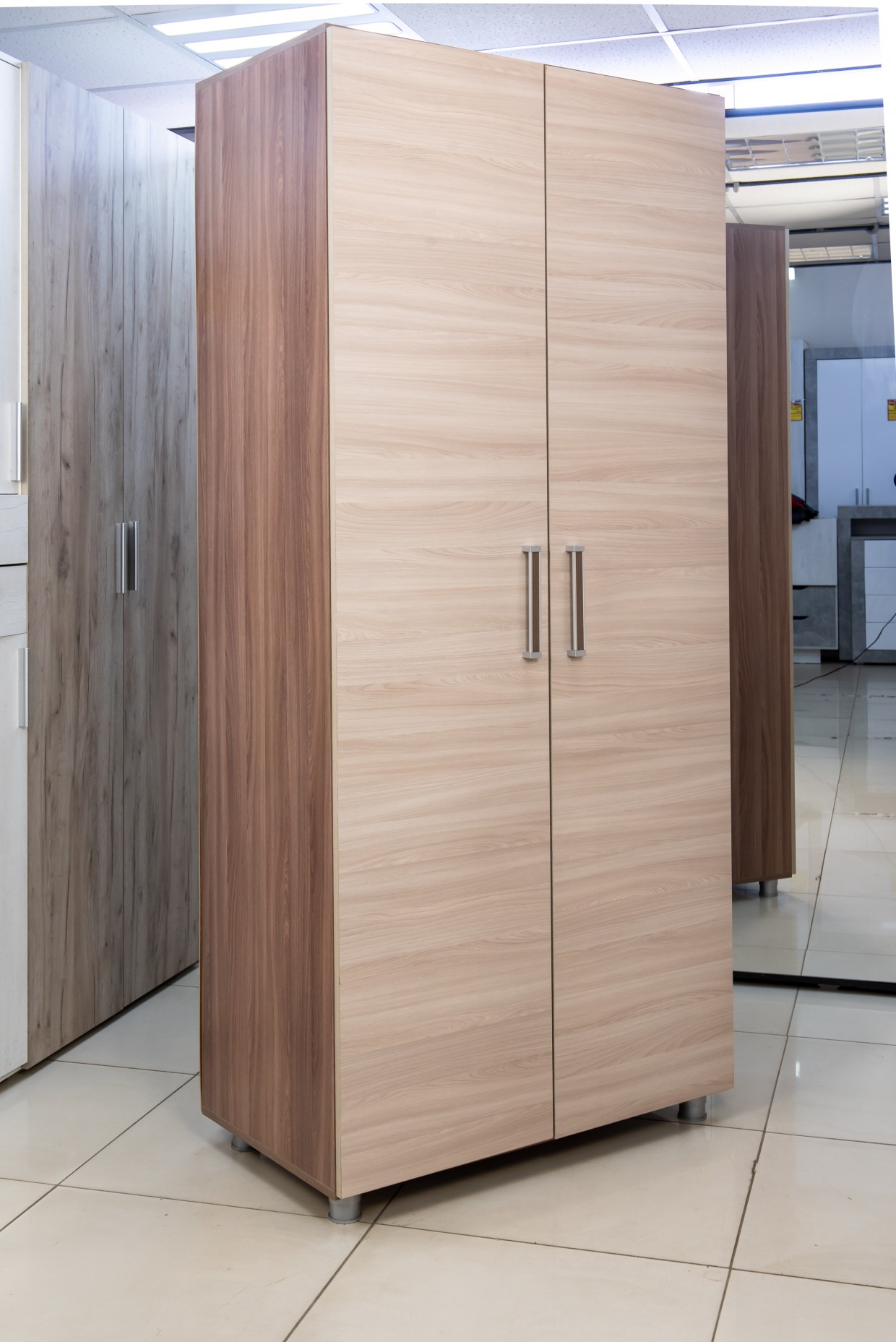 ШКАФ 202 ШКАФ 202