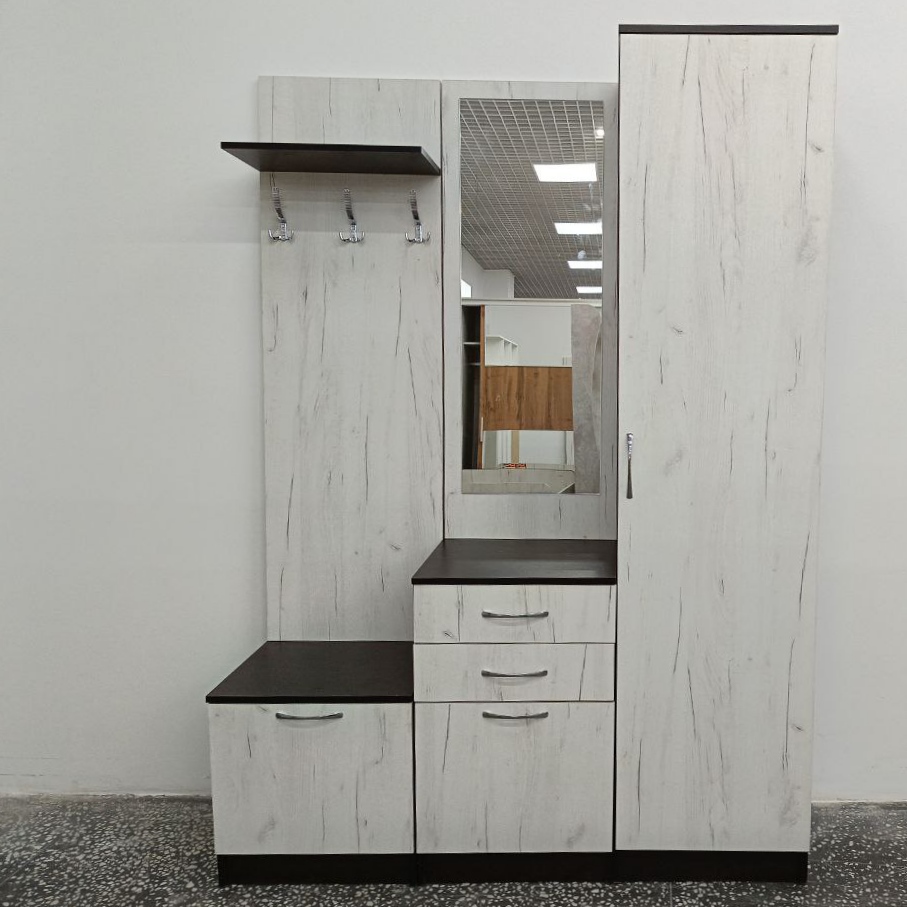 ПРИХОЖАЯ "АНТОНИНА"