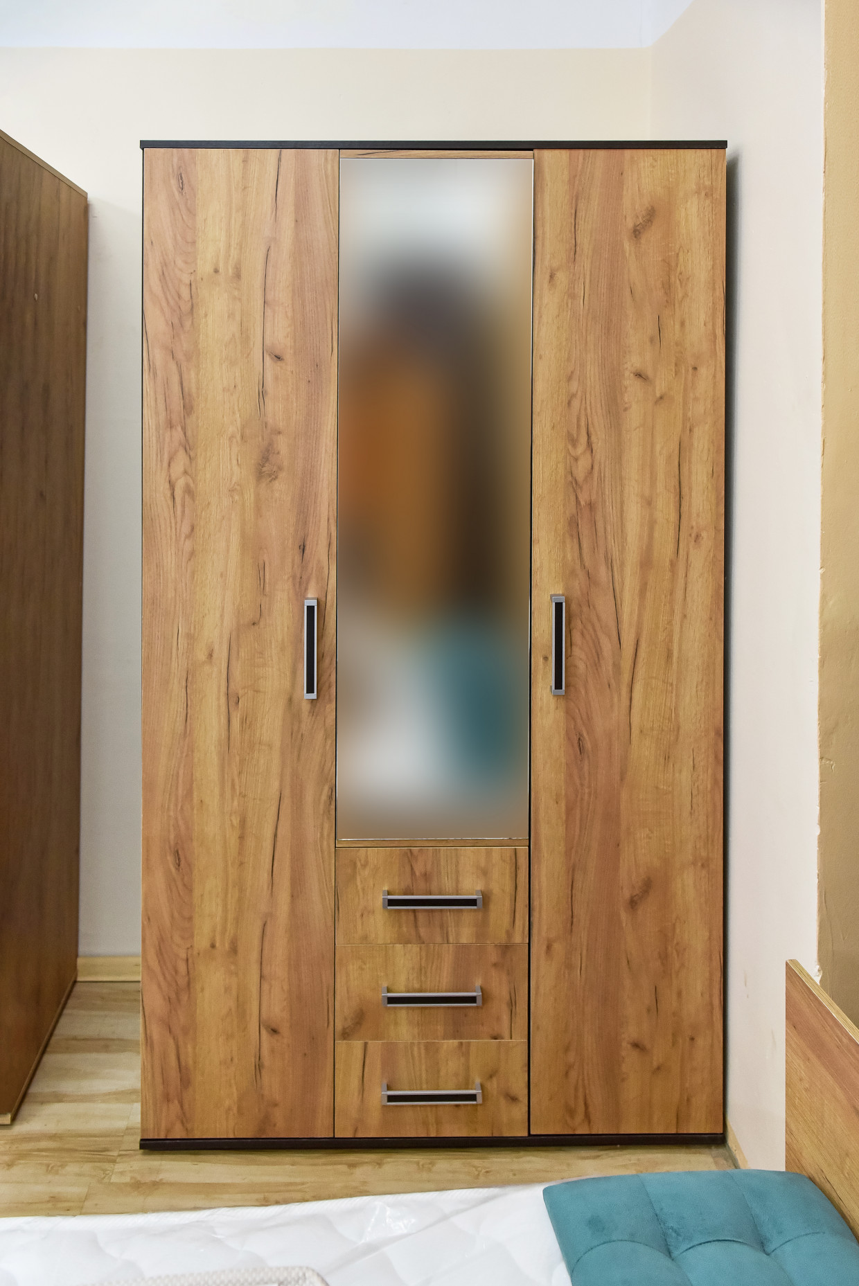 Шкаф 3х-створчатый "Бэлла"