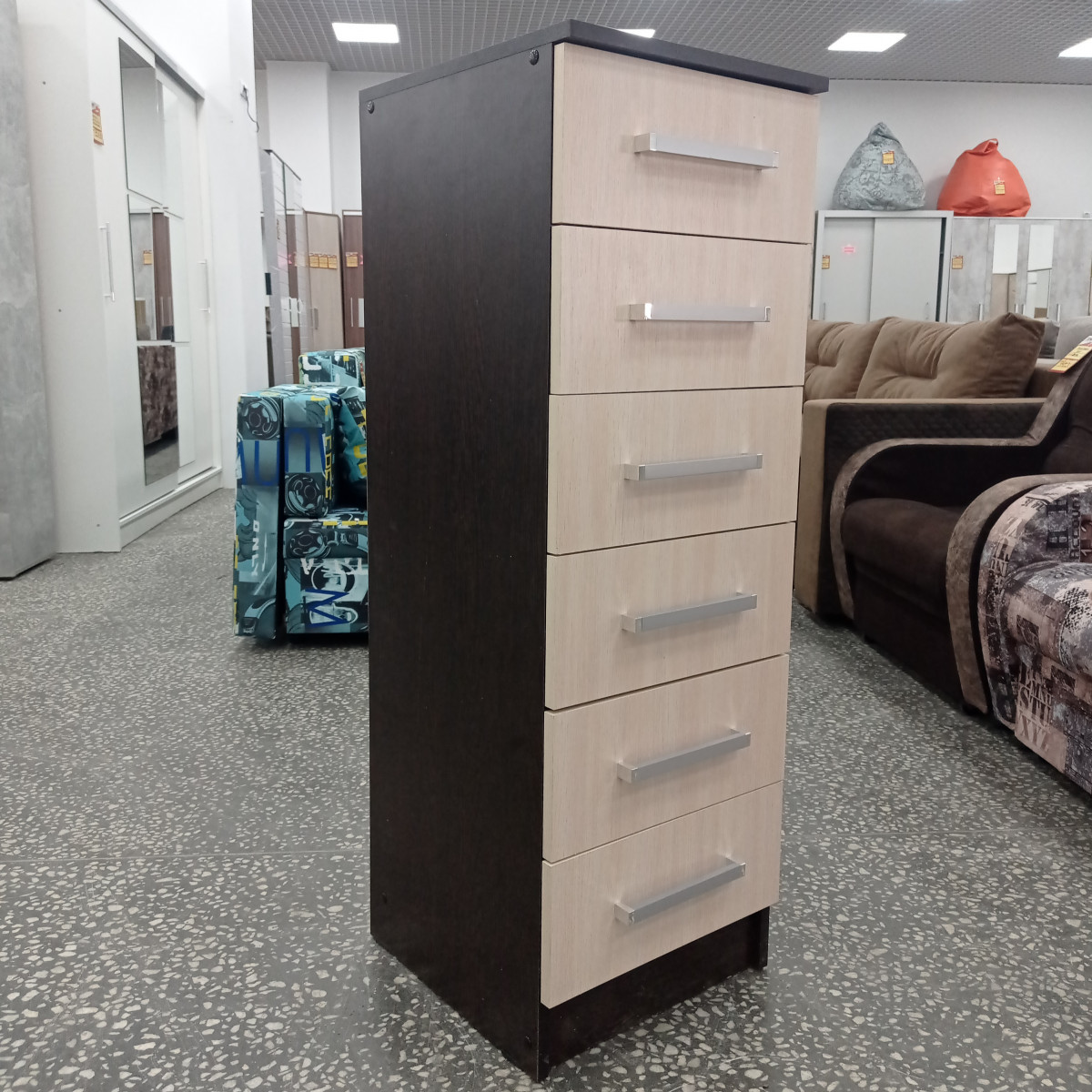 КОМОД "ФИЕСТА 400"