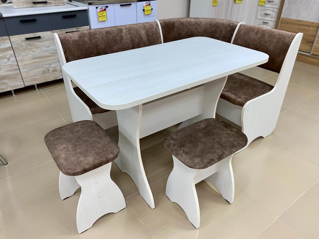 ОБЕДЕННАЯ ЗОНА ТЮЛЬПАН