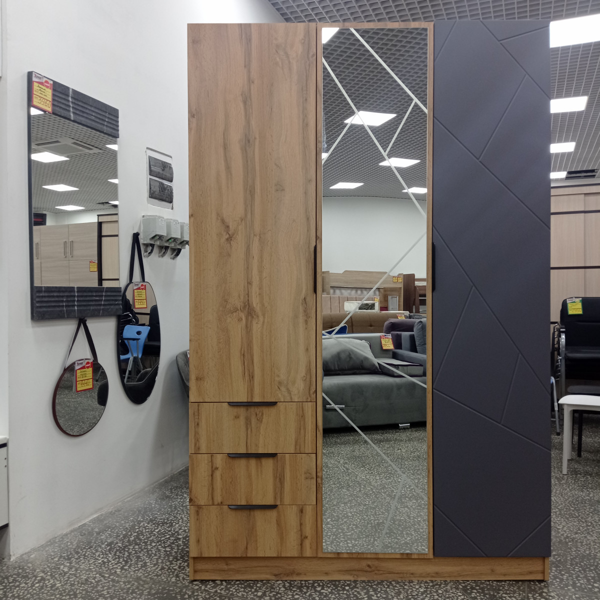 ШКАФ ПЛАТЯНОЙ "МИЛОНГА"